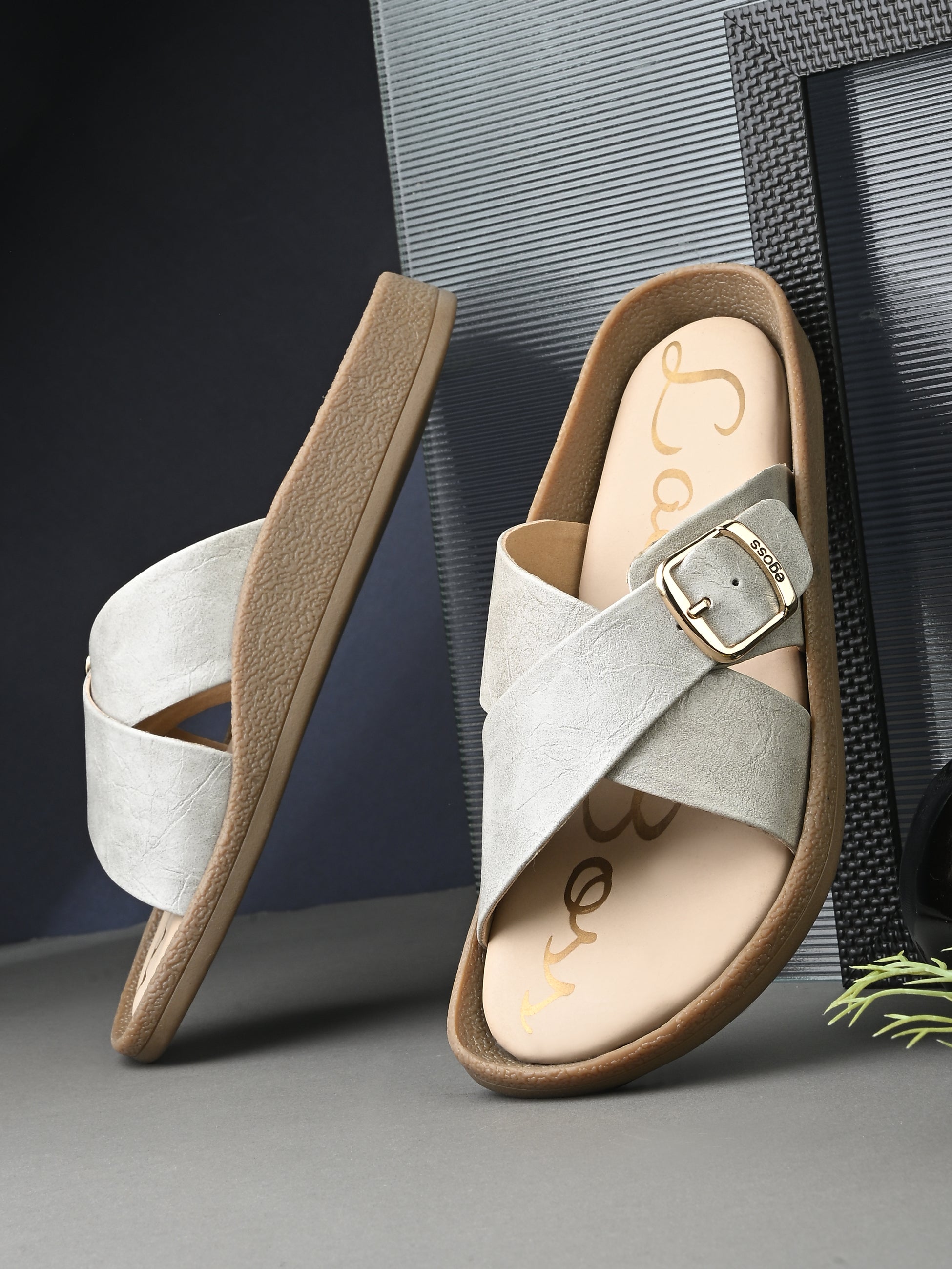 Slippers for Woman by Laddy Boss ladybossbyegoss