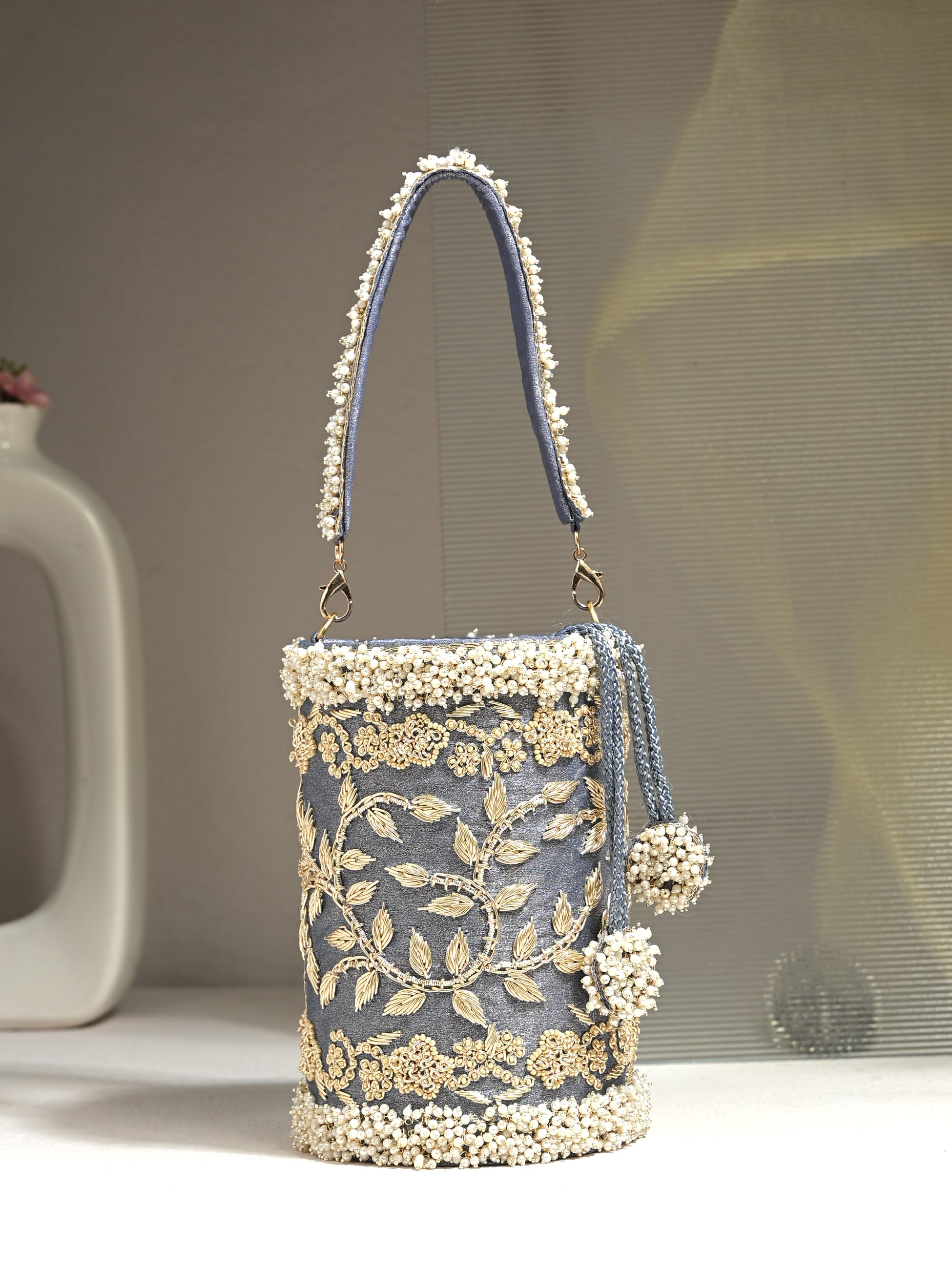 ZARIYAH ZARI & PEARL BAG (Copy) ladybossbyegoss