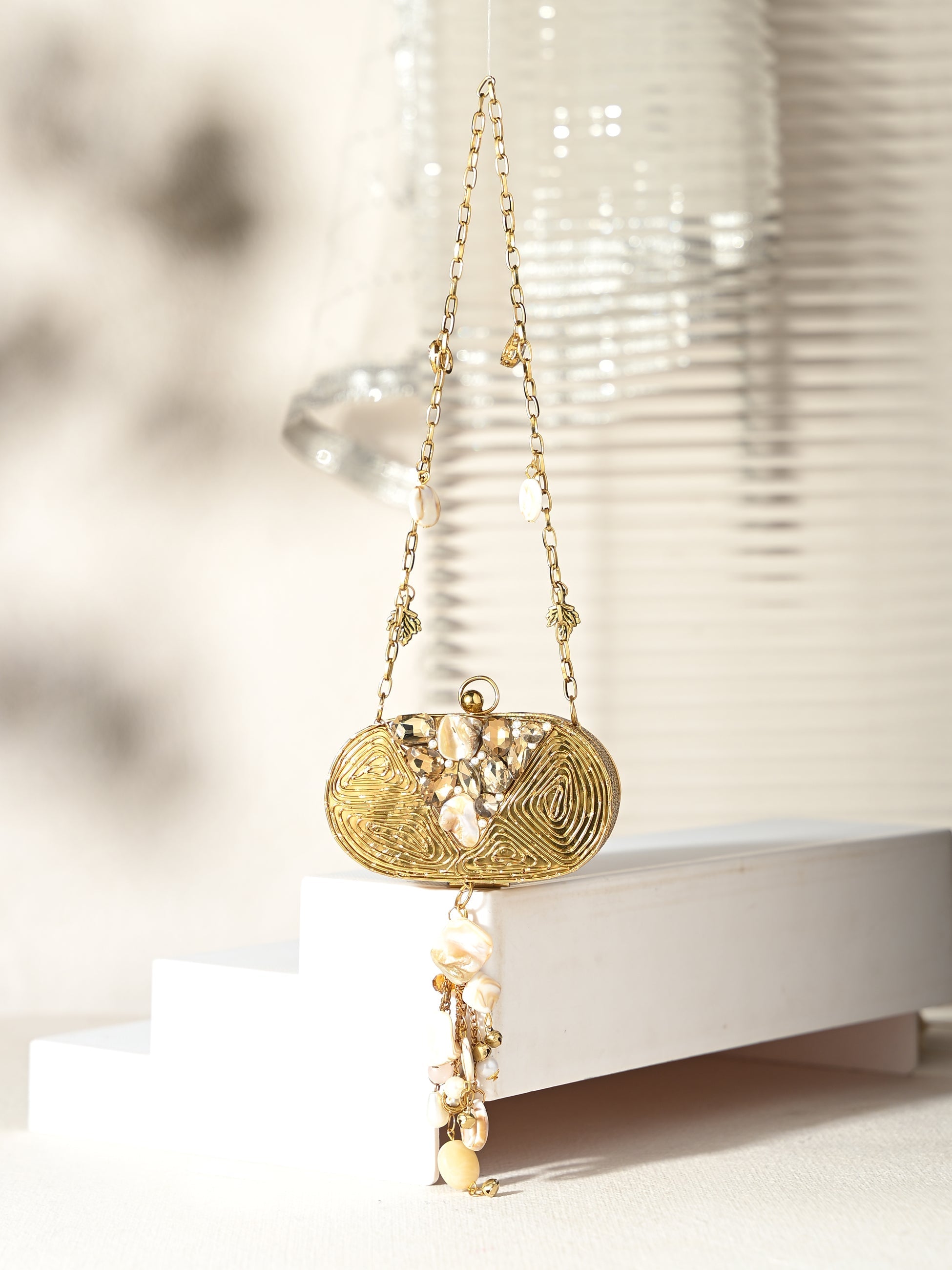 GOLD METAL MINI BATUA (Copy) ladybossbyegoss