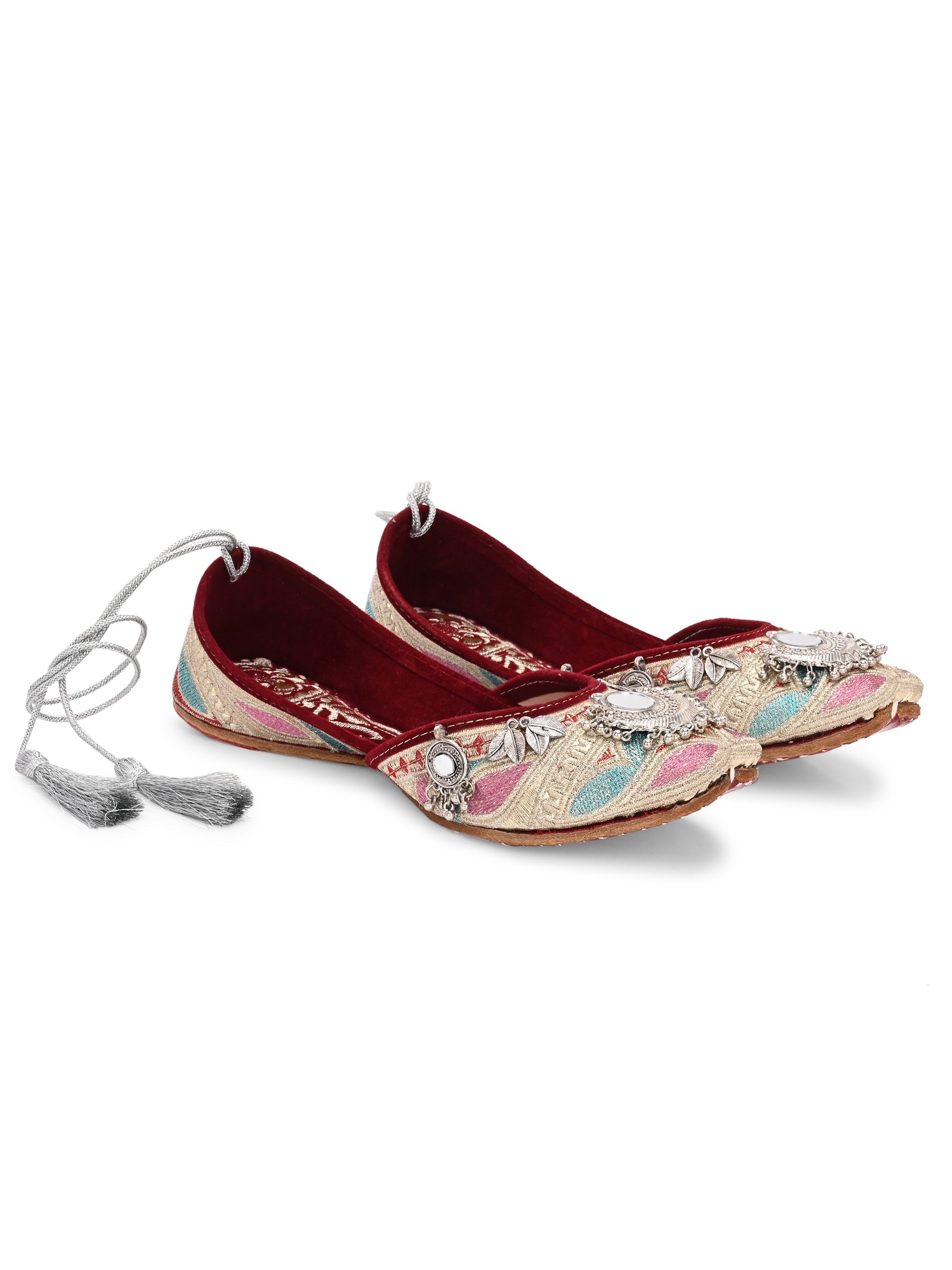 Juttis For Women by Lady Boss Egoss Shoes