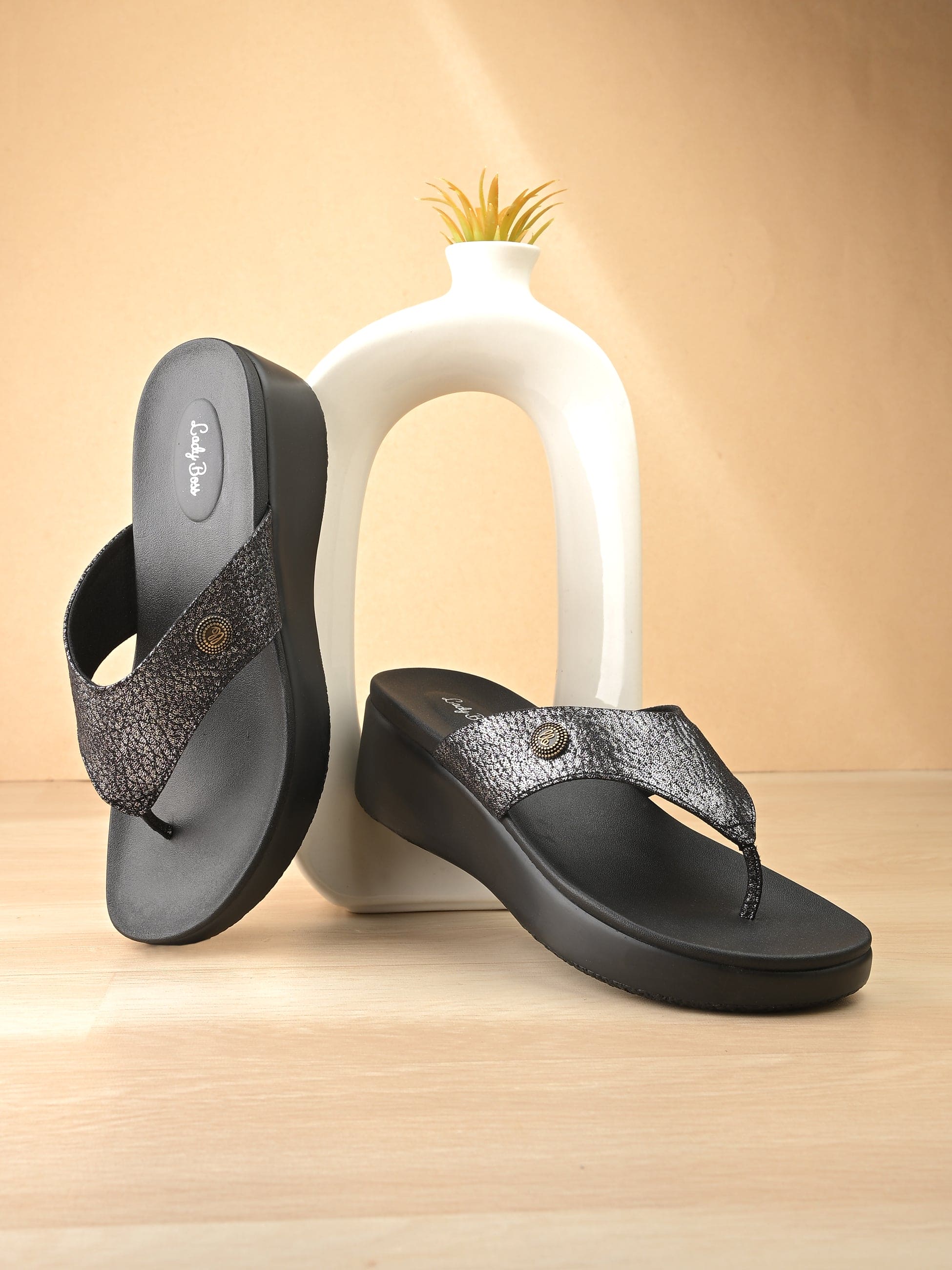 NJ V STRAPS (Copy) ladybossbyegoss