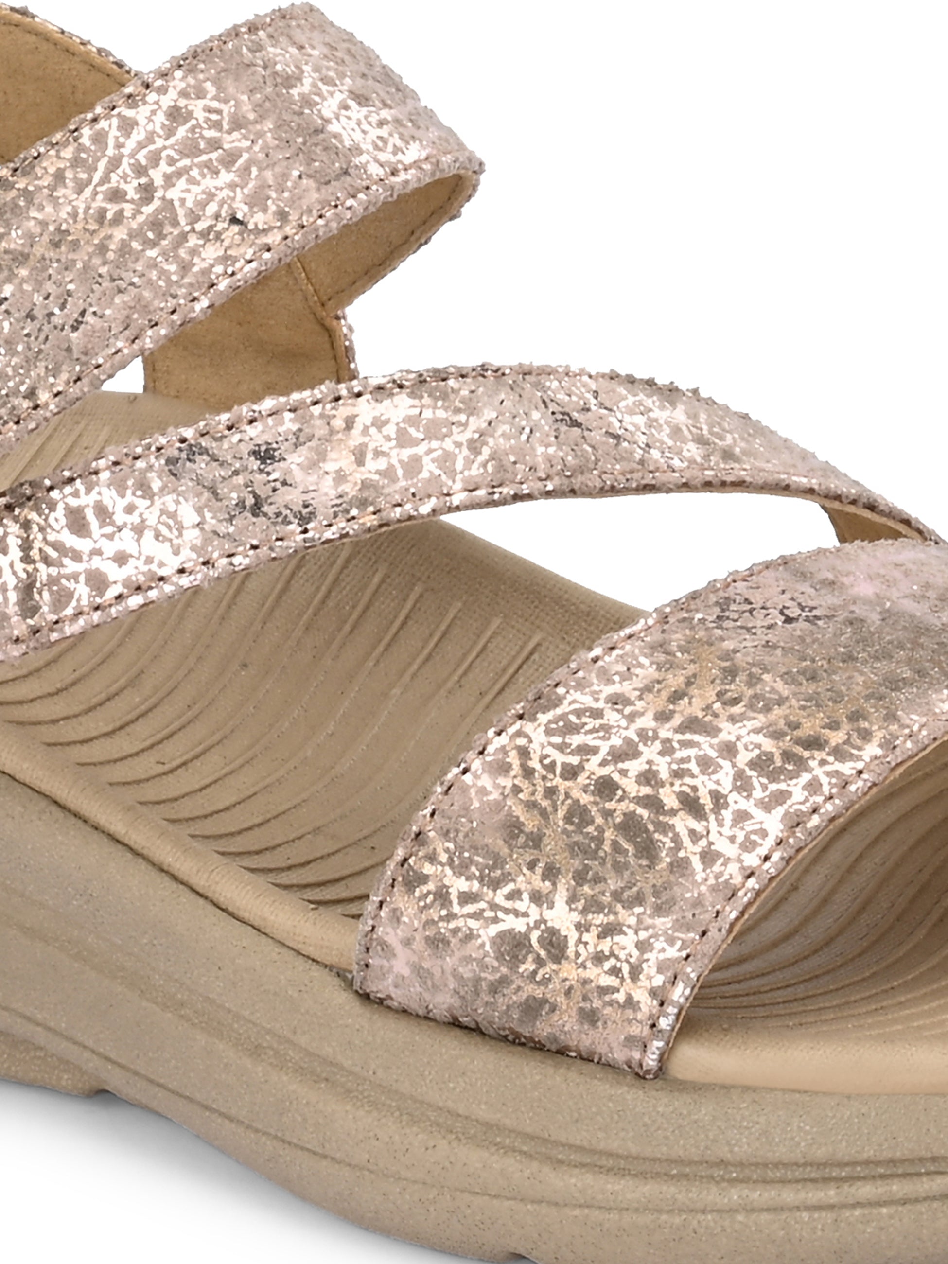Sandals Gold ladybossbyegoss