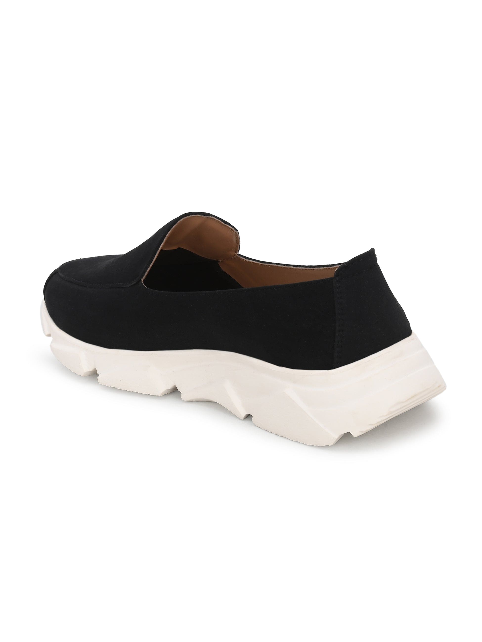 Rosé Chic Sneakers ladybossbyegoss