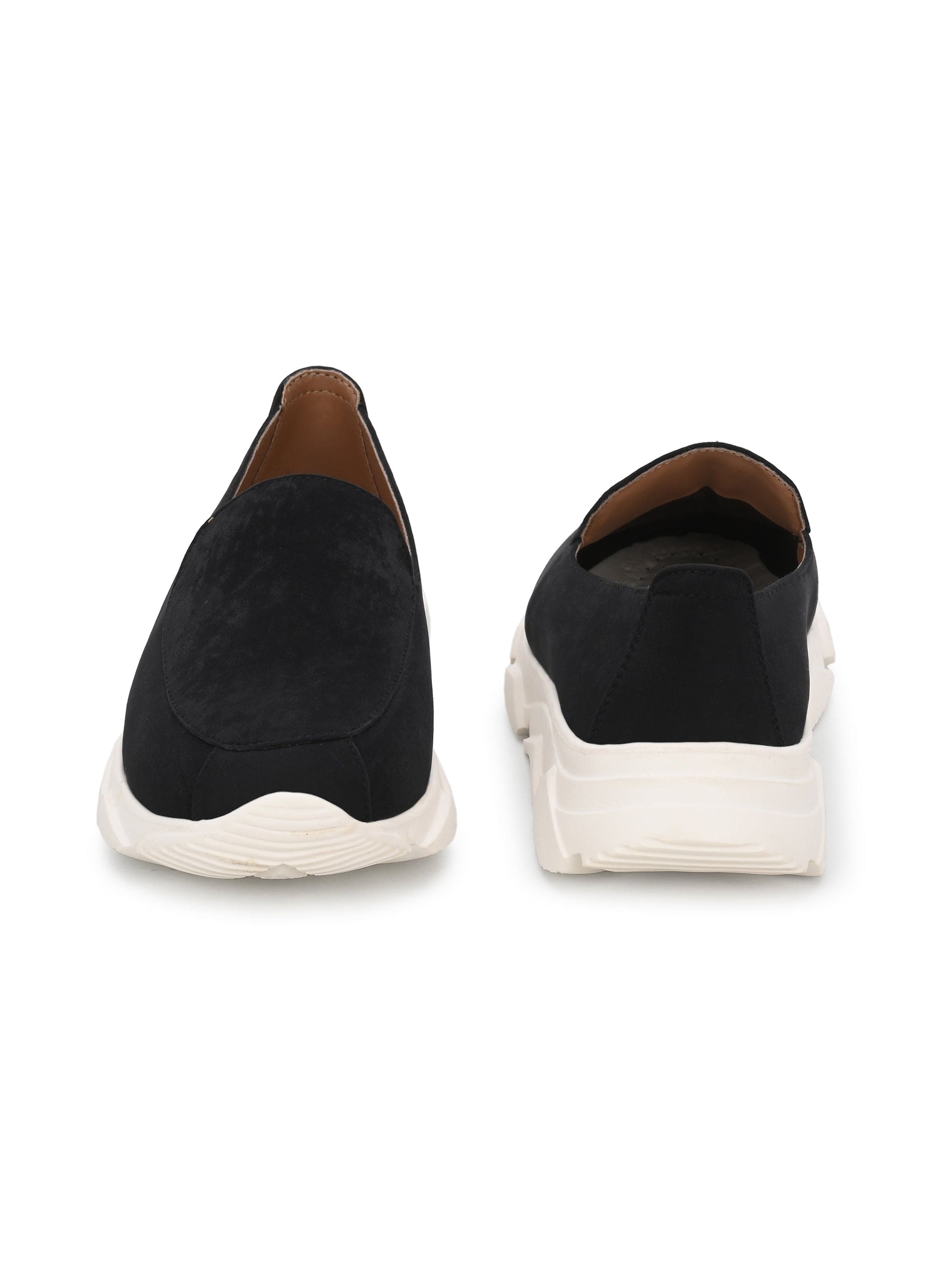 Rosé Chic Sneakers ladybossbyegoss