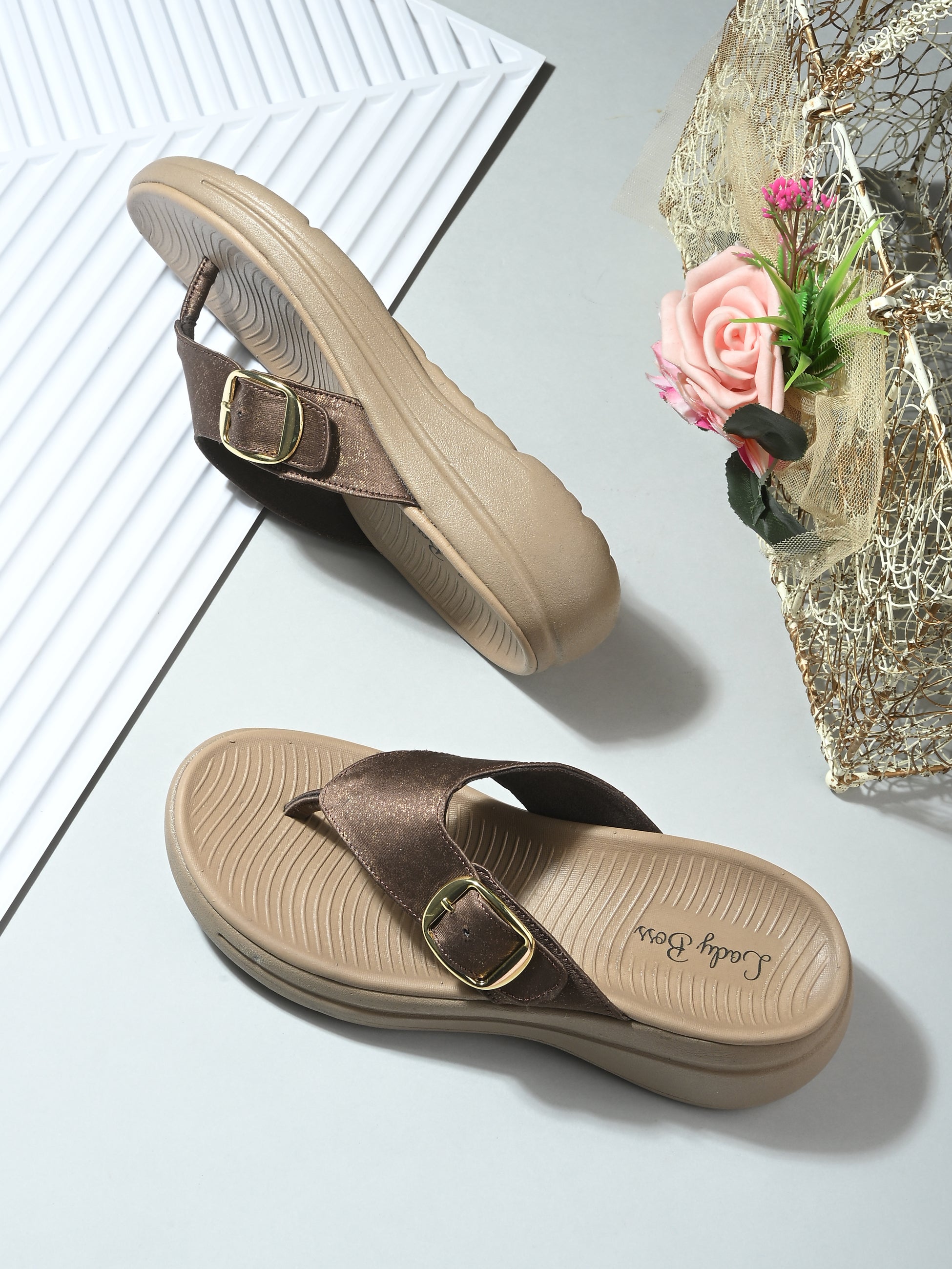 GETAWAY CHAPPALS NJ ladybossbyegoss